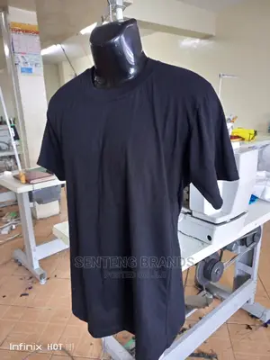 Black Cotton Plain T-Shirts