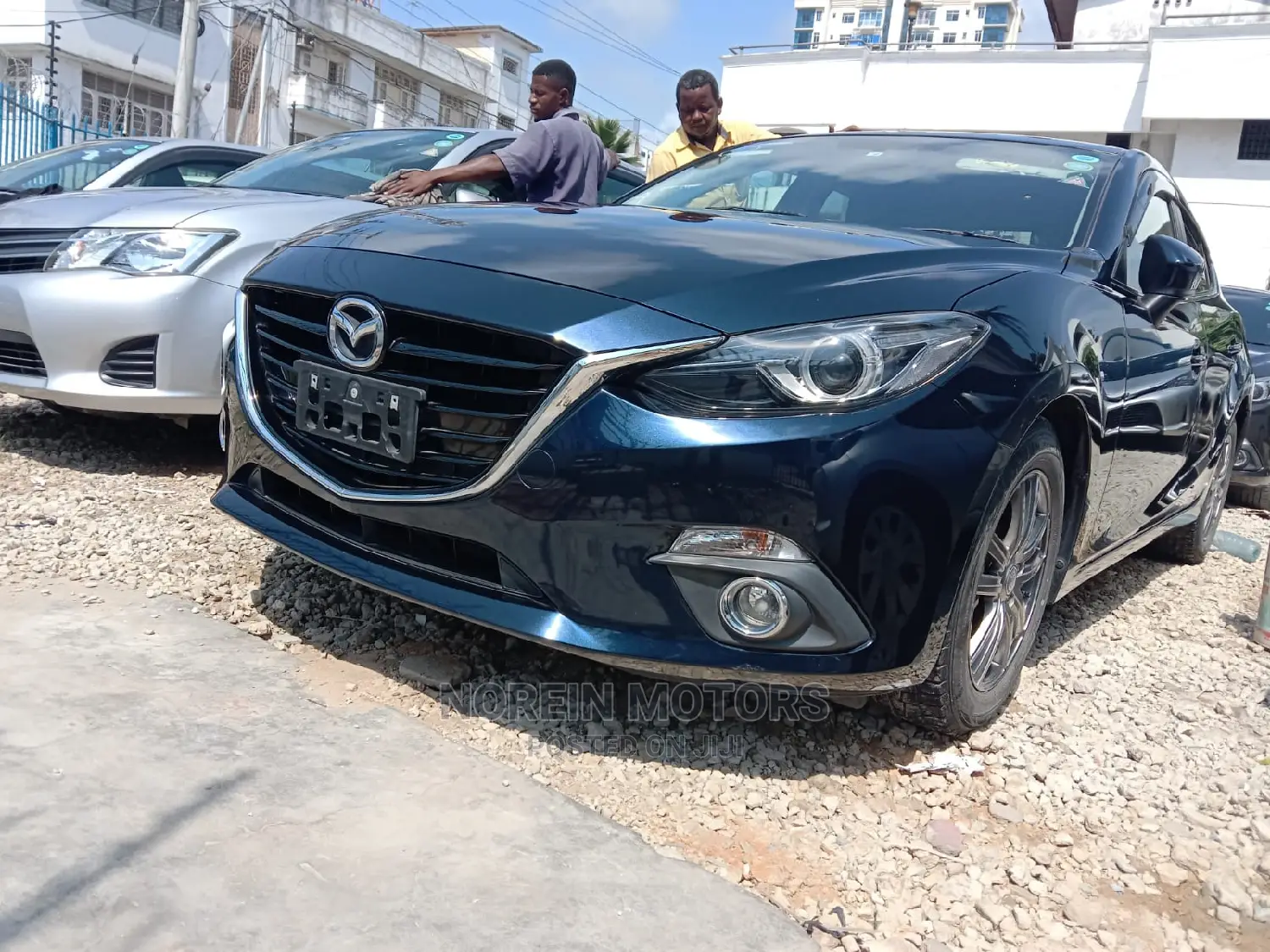 Mazda Axela 2015 Green