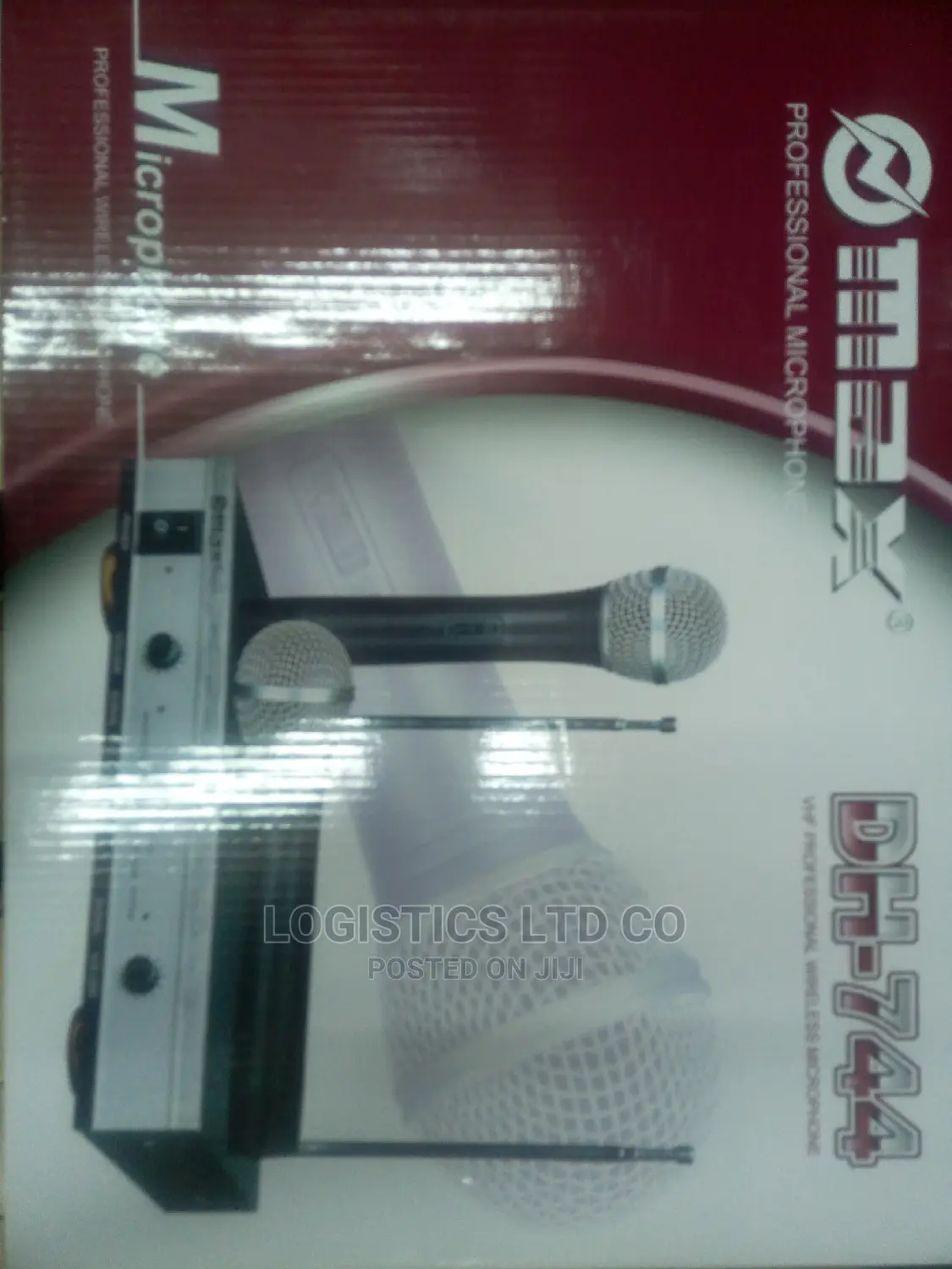 Max Wireless Microphone