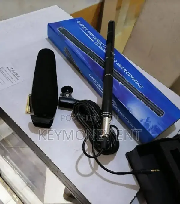 Qualityboom USB Podcast Microphone With Auxiliary Phone Jack
