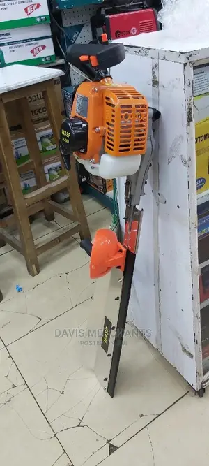 Wasp Gasoline Hedge Trimmer Machine