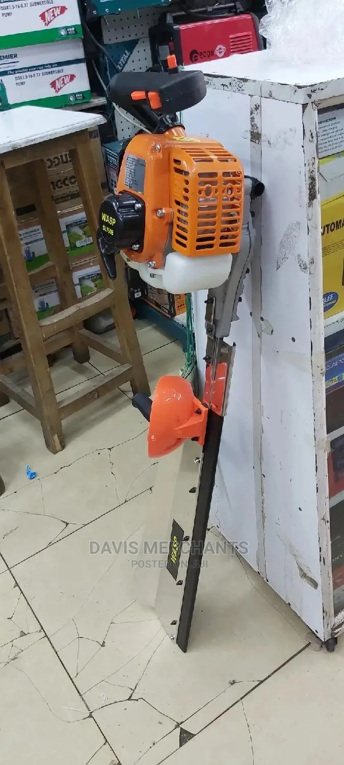 Wasp Gasoline Hedge Trimmer Machine