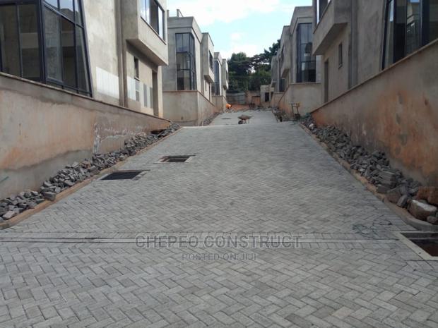 Superior Cabro / Pavers - thumbnail 5