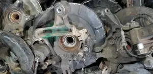 Nissan X-Trail Front and Rear Hubs.