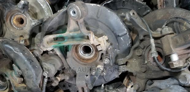 Nissan X-Trail Front and Rear Hubs. - thumbnail 3