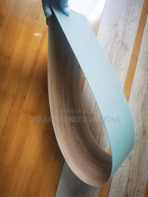 Luxury Vinyll Flooring Tiles - Self Adhesive - main view