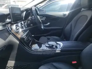 Mercedes-Benz C200 2014 Matt Black