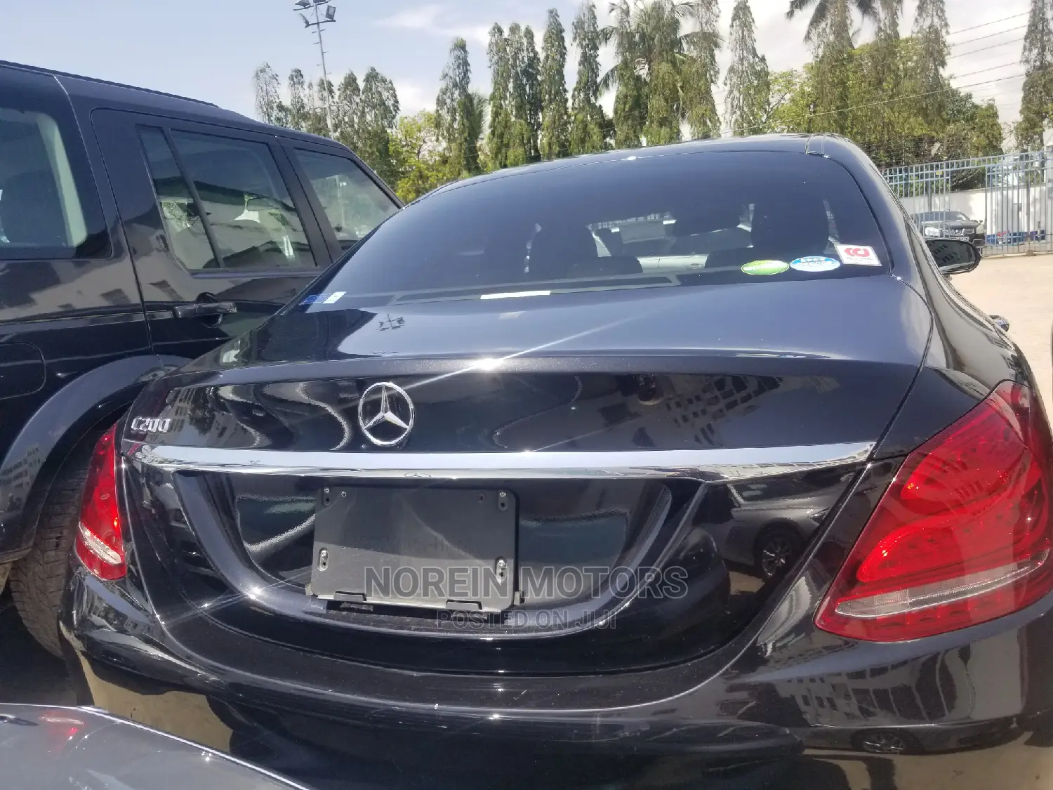 Mercedes-Benz C200 2014 Matt Black