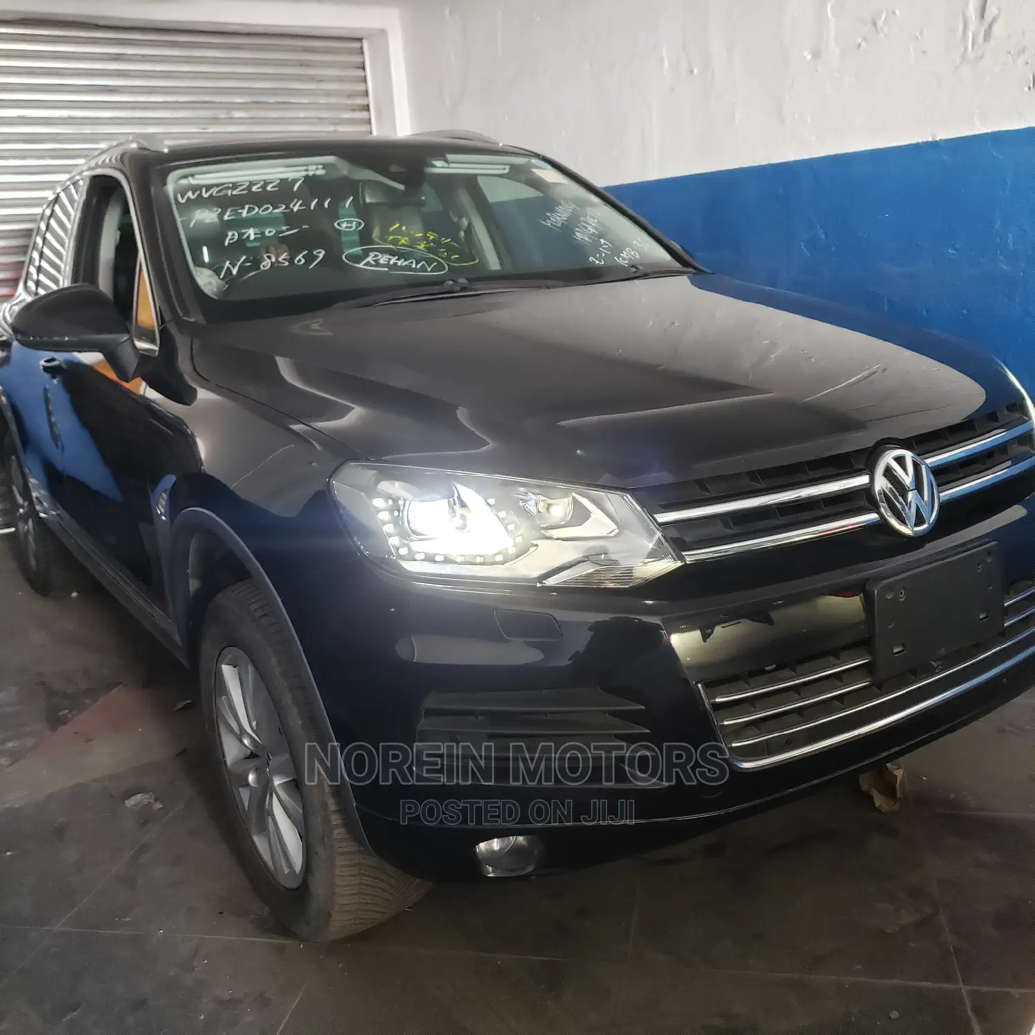 Volkswagen Touareg 2014 Matt Black