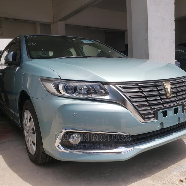Toyota Premio 2017 Green - thumbnail 3
