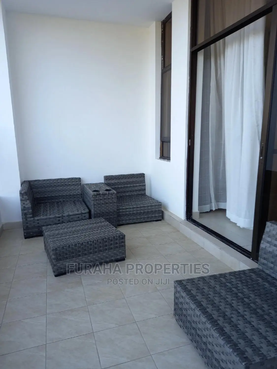 Furnished 3bdrm Apartment in Old Nyali for Sale
