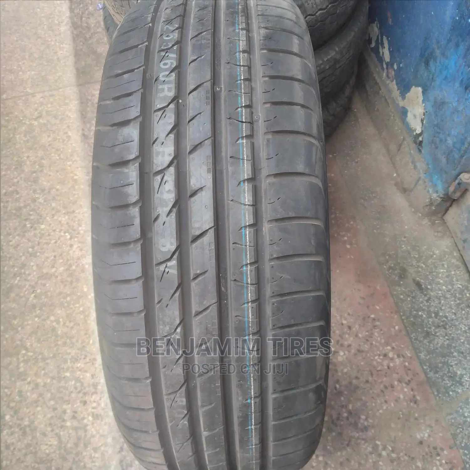 Marshal Tires Sizes 265/60r18 110V Made in Korea.