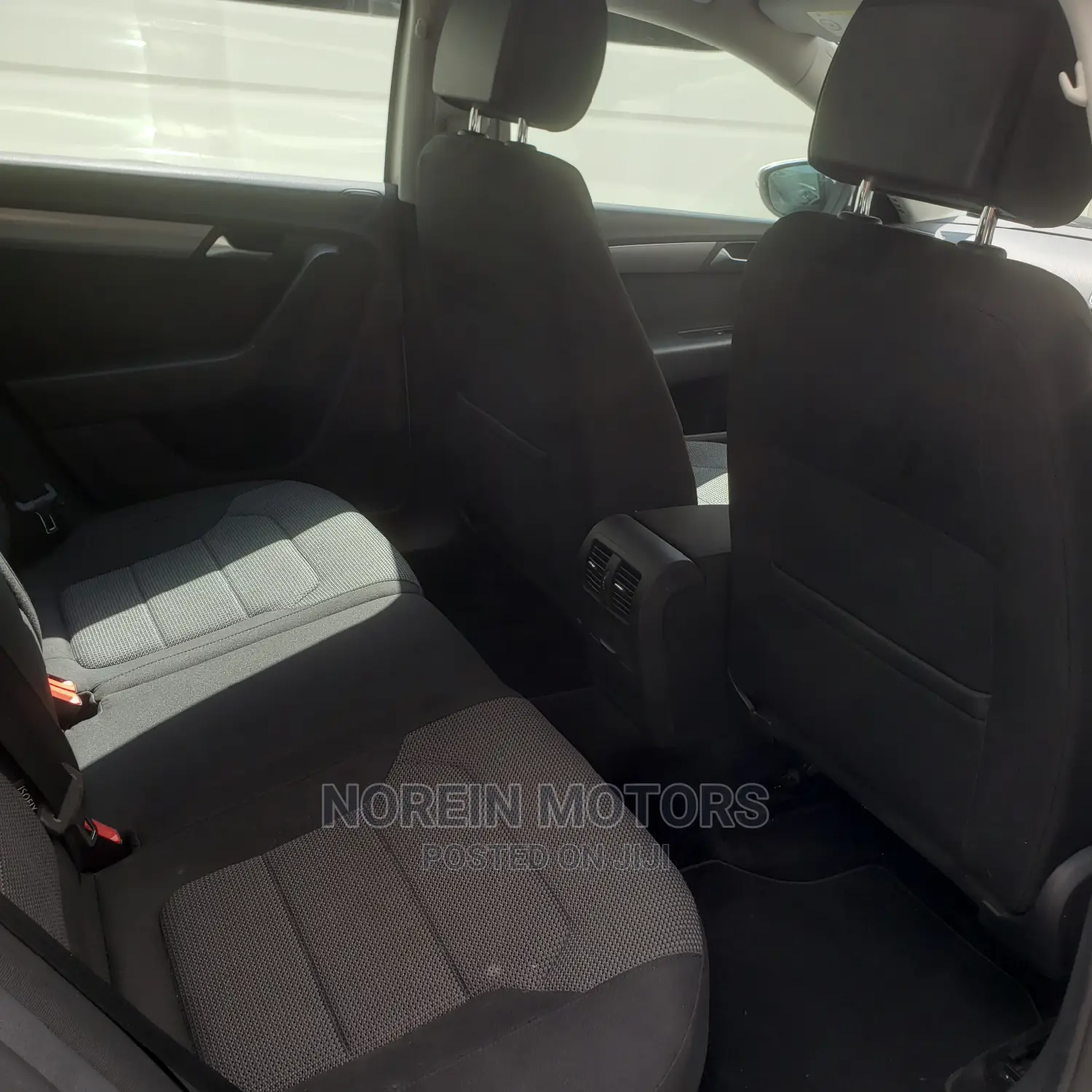 Volkswagen Passat 2014 Pearl