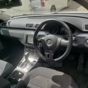 Volkswagen Passat 2014 Pearl