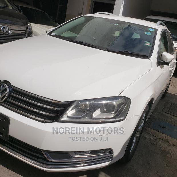 Volkswagen Passat 2014 Pearl - main view
