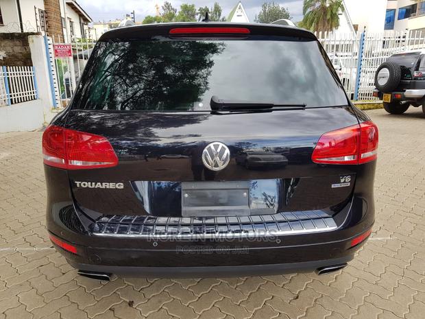 Volkswagen Touareg 2014 Black - thumbnail 9