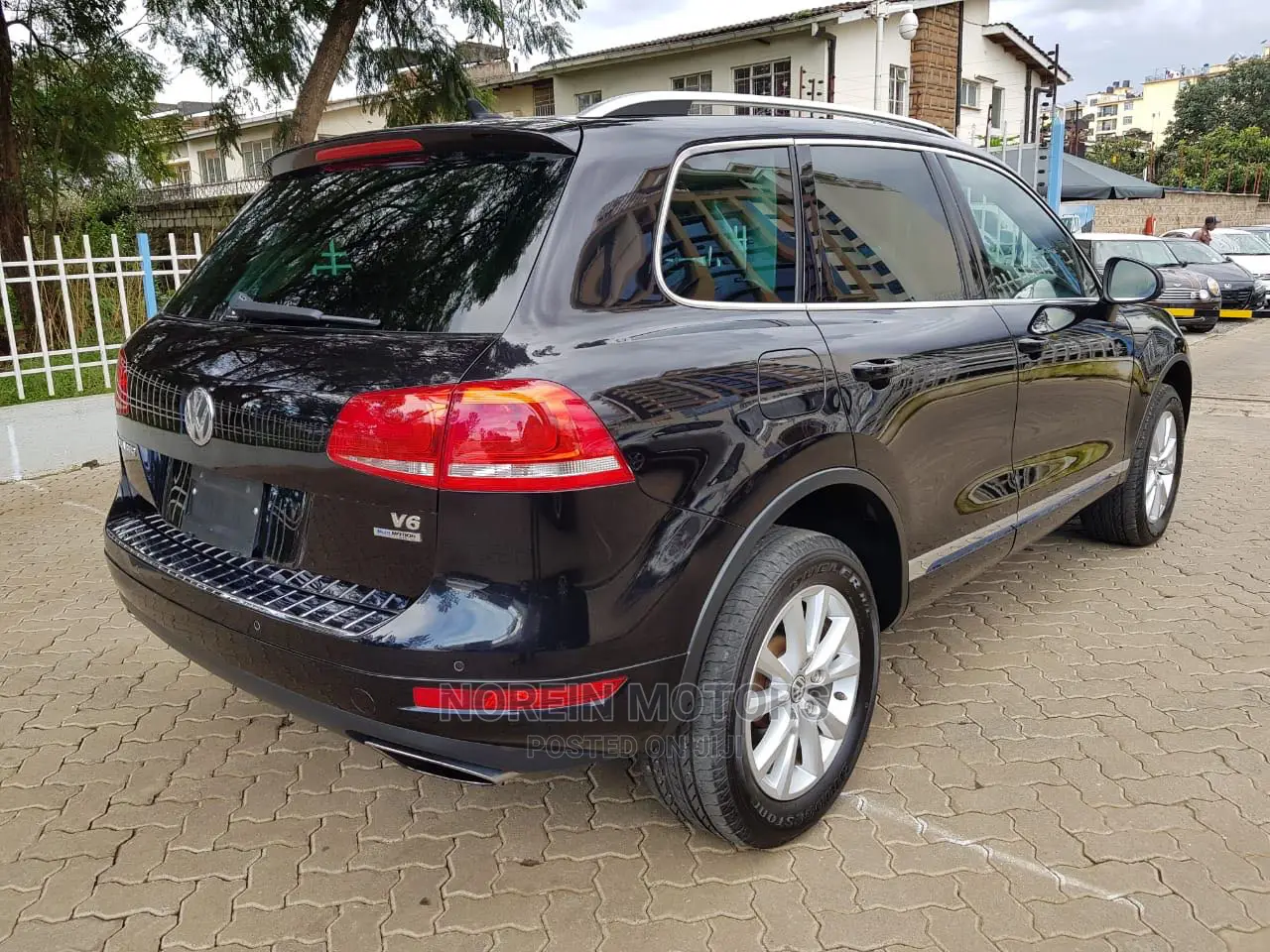 Volkswagen Touareg 2014 Black