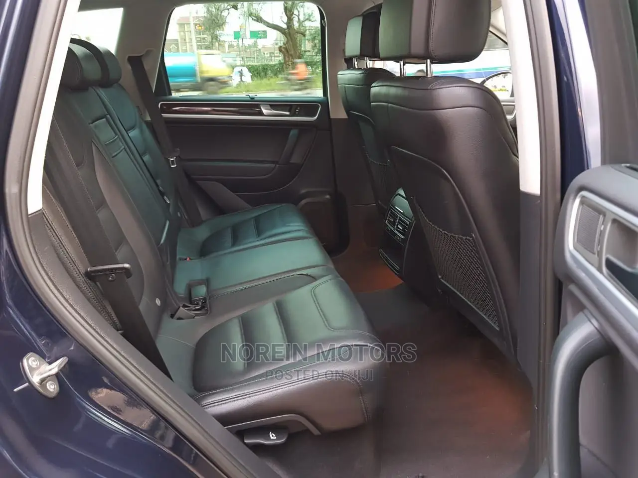 Volkswagen Touareg 2014 Black