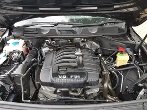 Volkswagen Touareg 2014 Black
