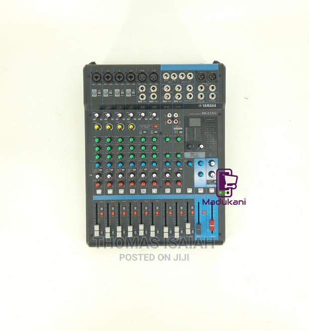Yamaha MG12XU Mixing Console 12-Input 4-Bus Mixer With Effec - thumbnail 3