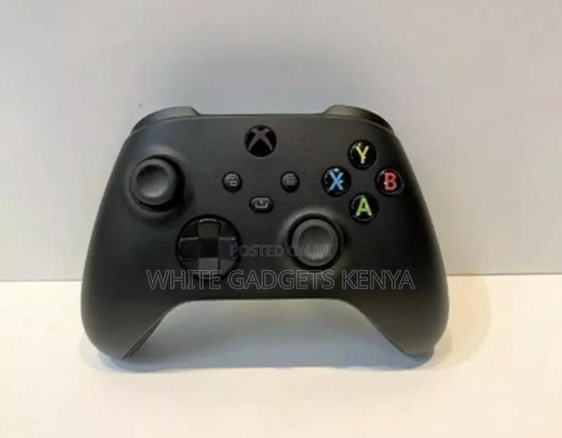 Xbox Series X 1tb Used - thumbnail 4