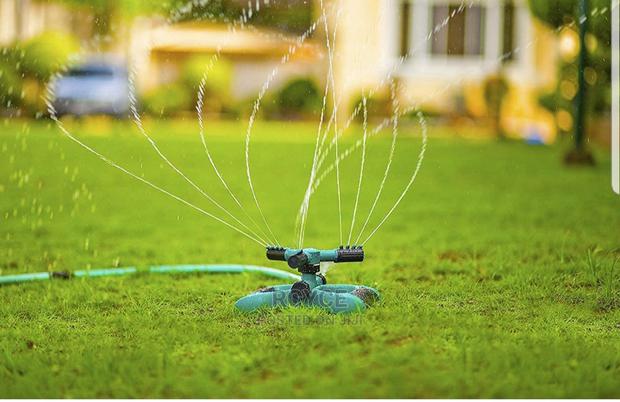 3 Arm Garden Sprinkler - thumbnail 3