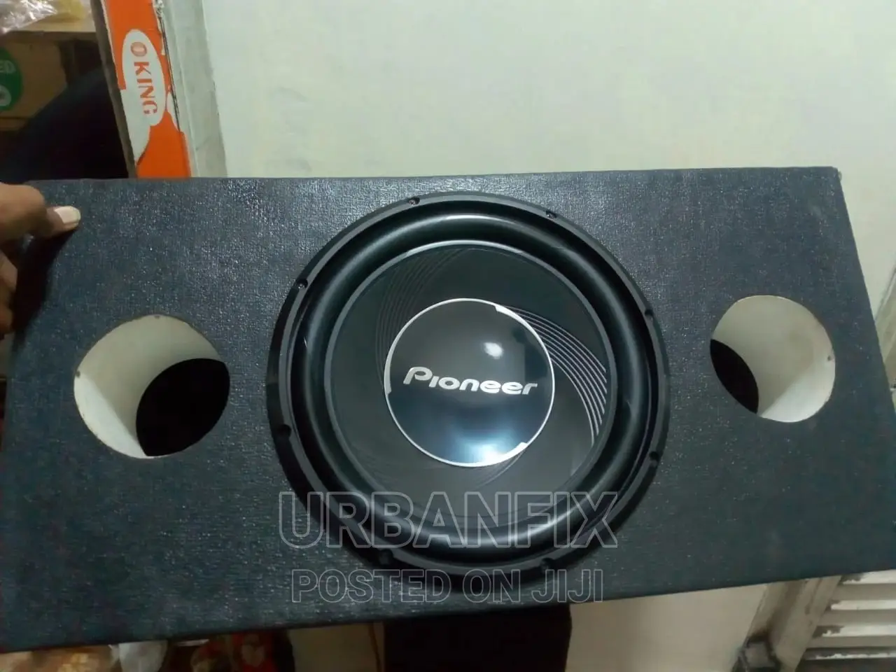 Pioneer 1400watts Subwoofer With Cabinet