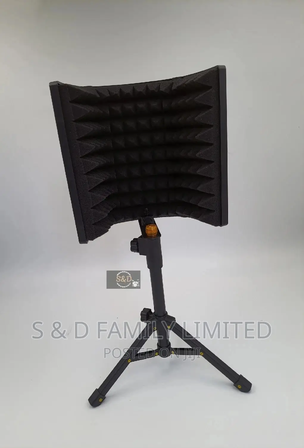 3 Flap Studio Booth With a Stand