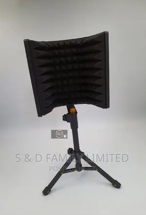 3 Flap Studio Booth With a Stand