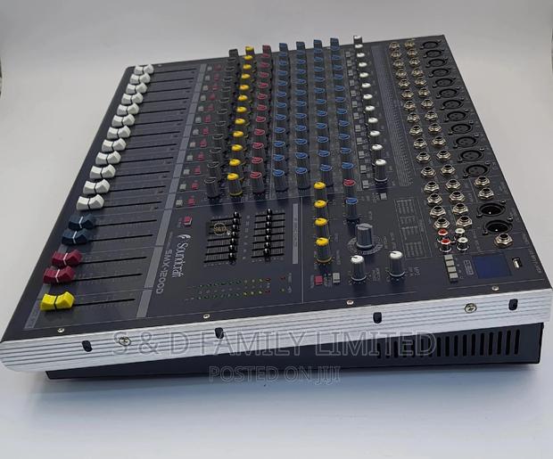 Soundcraft 12 Channels Plain Mixer