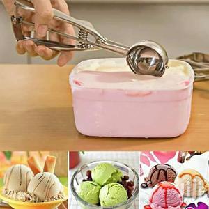 Stainless Steel Ice Cream Scoop - thumbnail 2