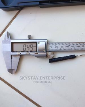 Digital Vernier Caliper Stainless Steel 6" - thumbnail 2