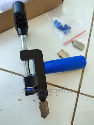 Glass Cutting/Opening Tool