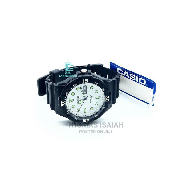 Casio MRW-200H-7EVDF Classic Luminous Quartz Analogue Watch - main view