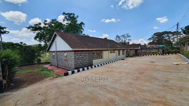 3bdrm Bungalow in Bendor Estate for Sale - thumbnail 11