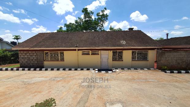 3bdrm Bungalow in Bendor Estate for Sale - main view