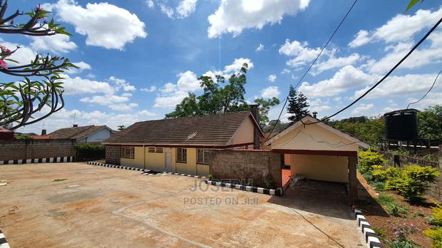 3bdrm Bungalow in Bendor Estate for Sale - thumbnail 13