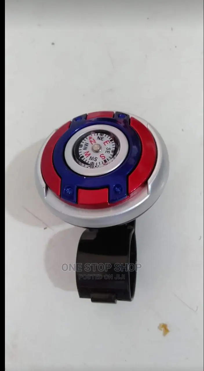 Steering Knob With Compass