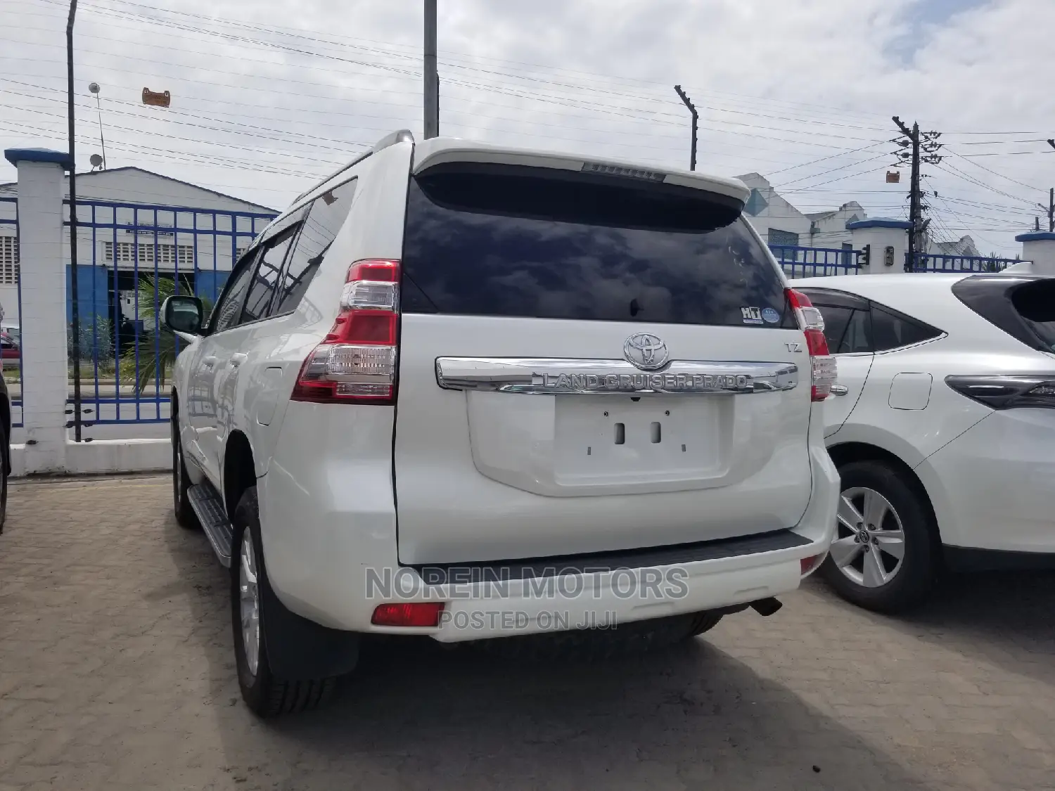 Toyota Land Cruiser Prado 2015 Pearl
