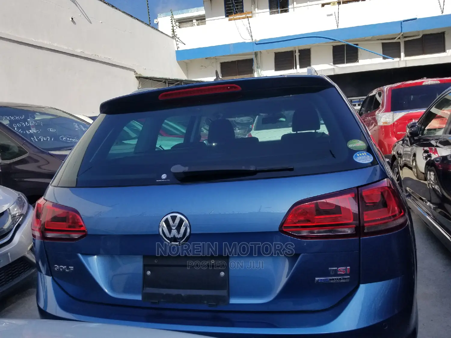 Volkswagen Golf 2014 Blue