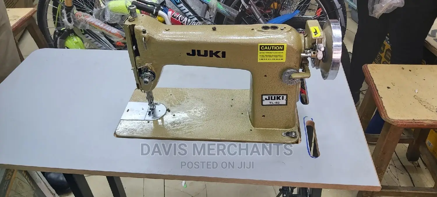 Juki Heavy Duty Sewing Machine With Local Heavy Table