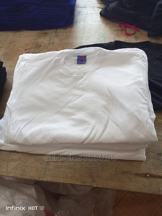 White Plain T-Shirts Large Quantities - thumbnail 6
