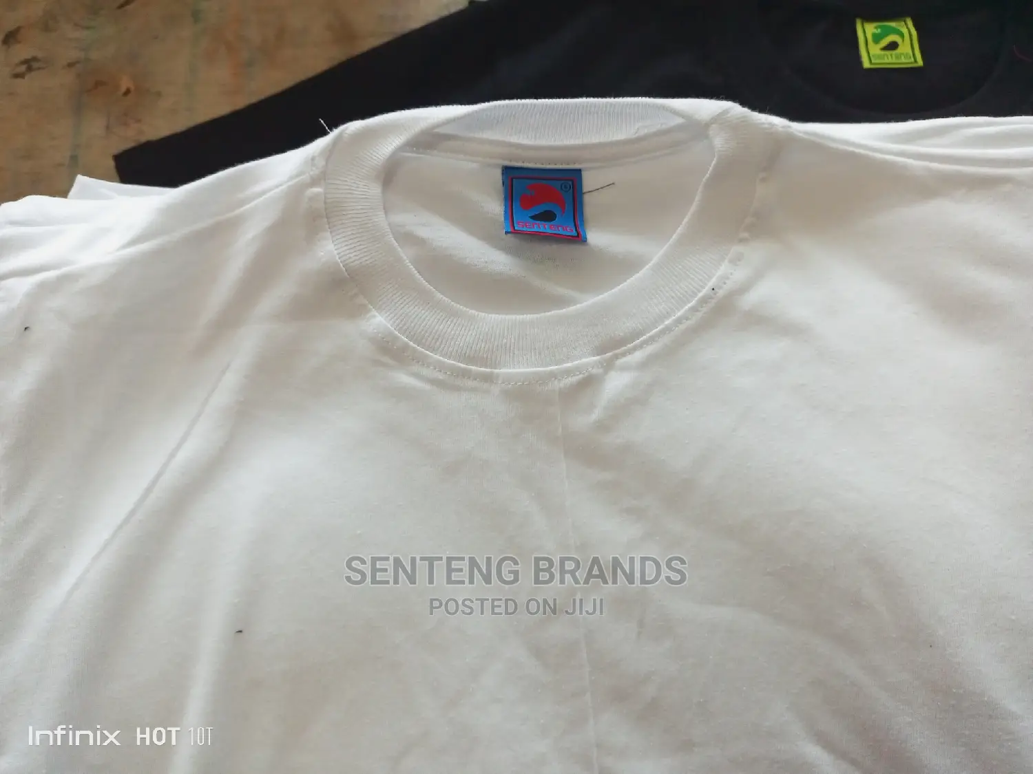 White Plain T-Shirts Large Quantities