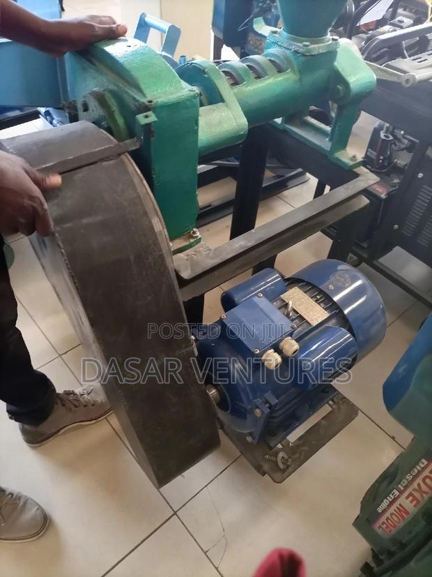 Oil Extractor Machines - main view