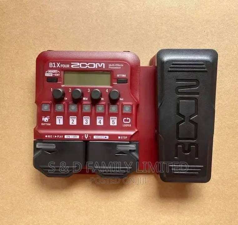 Zoom B1x Four Bass Multi-effects Processor With Expression P