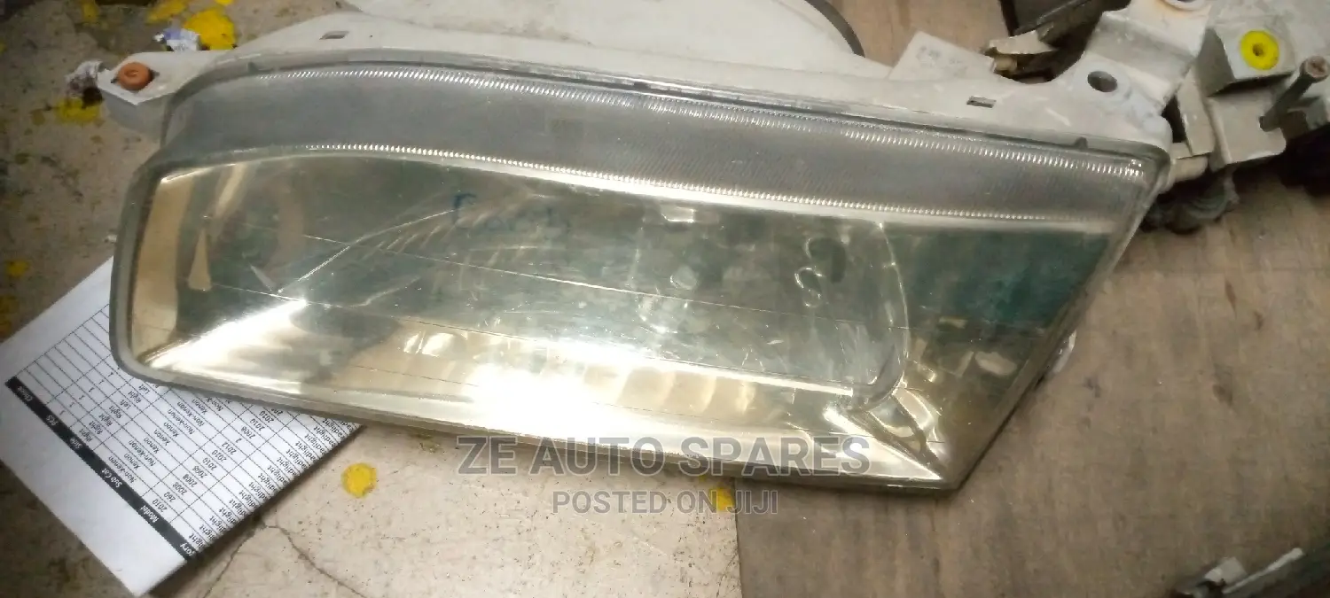Toyota Carib Headlight