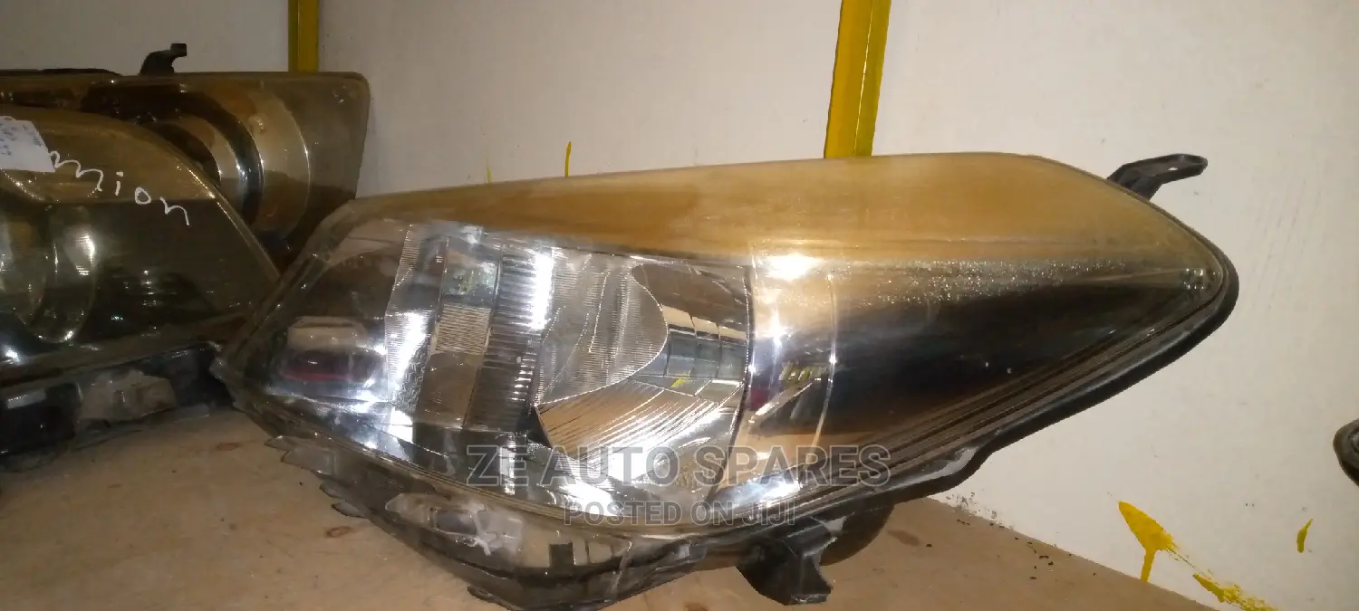 Vitz 2013 Headlight Available