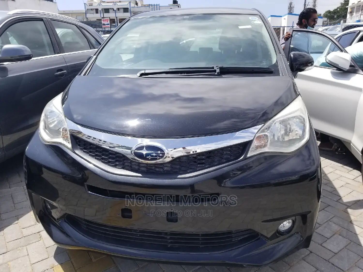 Subaru Trezia 2014 Black