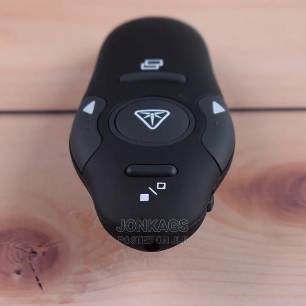 Wireless Presenter With Laser Pointer - thumbnail 2