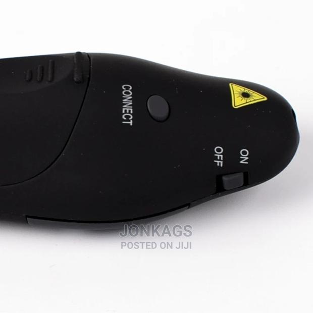 Wireless Presenter With Laser Pointer - thumbnail 7